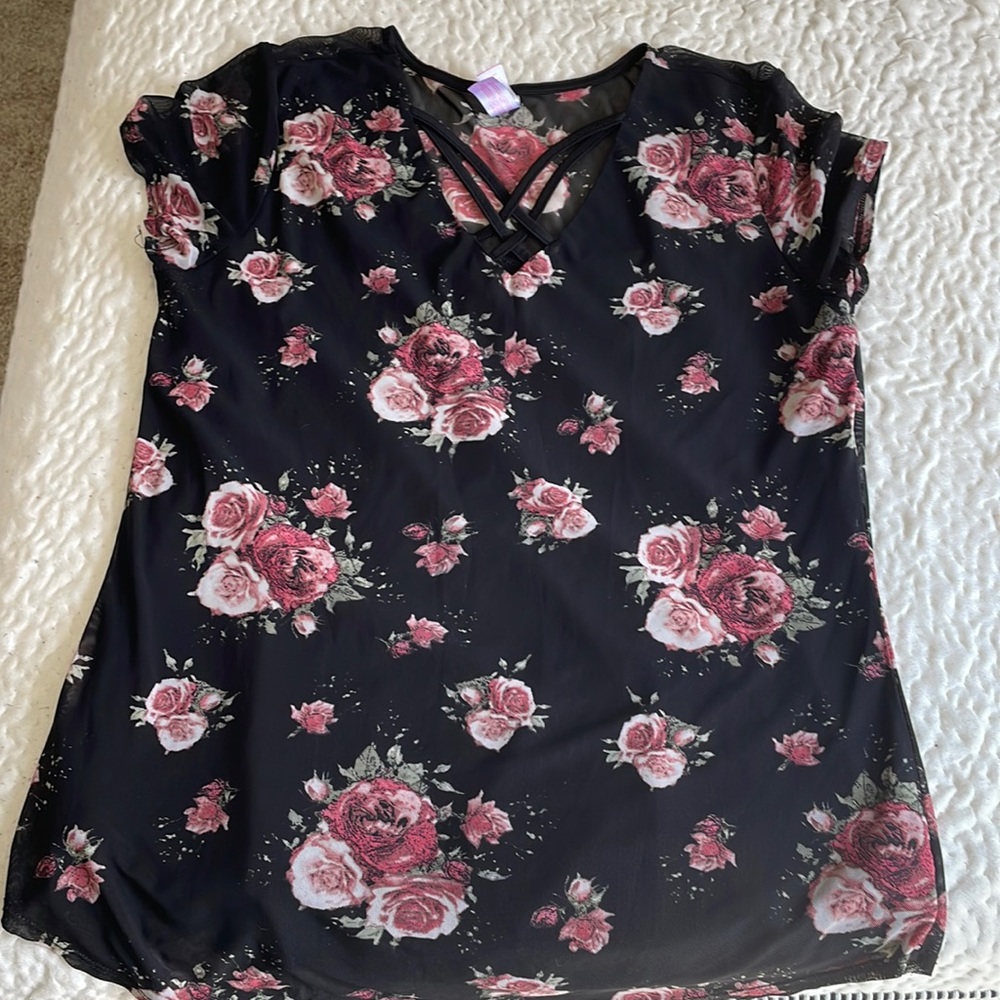 Woman’s dress shirt